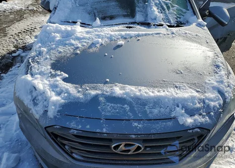 2015 Hyundai Sonata Sport z USA, uszkodzony, nr VIN 5NPE34AF0FH056989